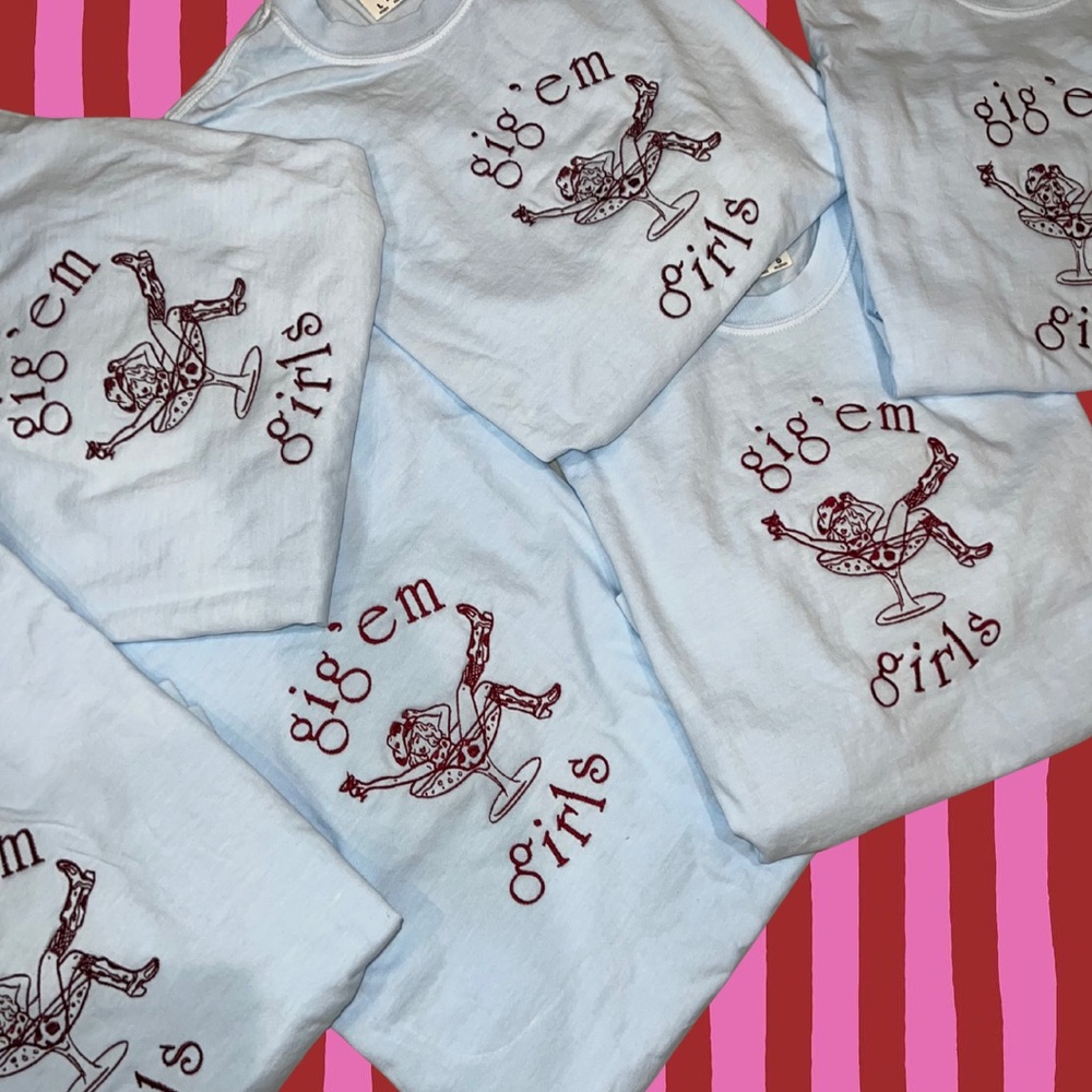 Gig 'Em Girls Light Blue Adult Cropped Embroidered T-Shirt